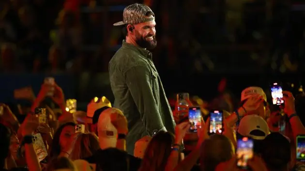 m_dylanscottcmafest2025abcaltturningaround554163