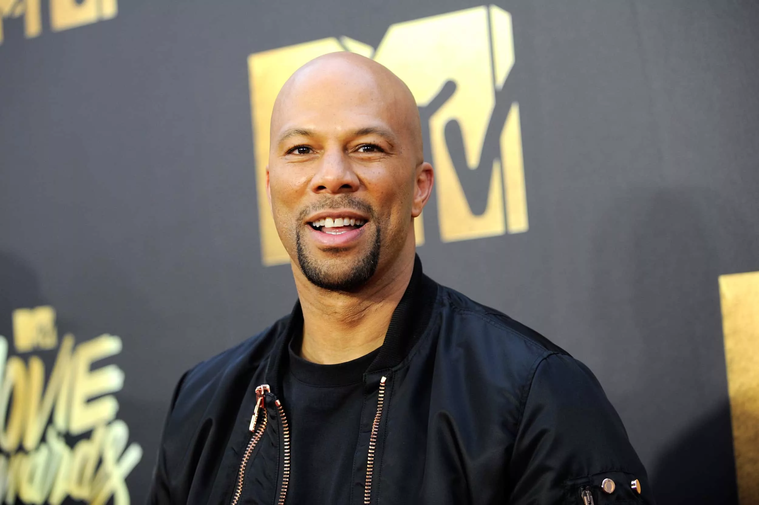 2016-mtv-movie-awards-red-carpet