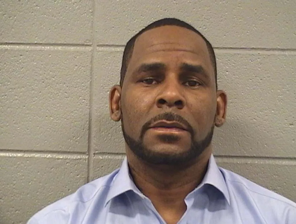 r-kelly-arrested-for-unpaid-child-support