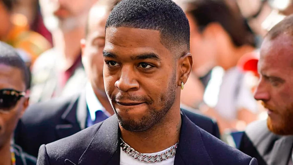 kid-cudi-partnered-with-postmates-to-provides-10k-worth-of-popeyes-to-homeless-2
