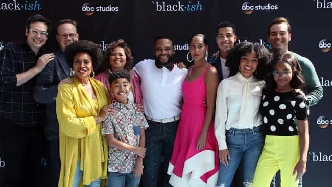 black-ish-kenya-barris-interview-1542127356-650x366