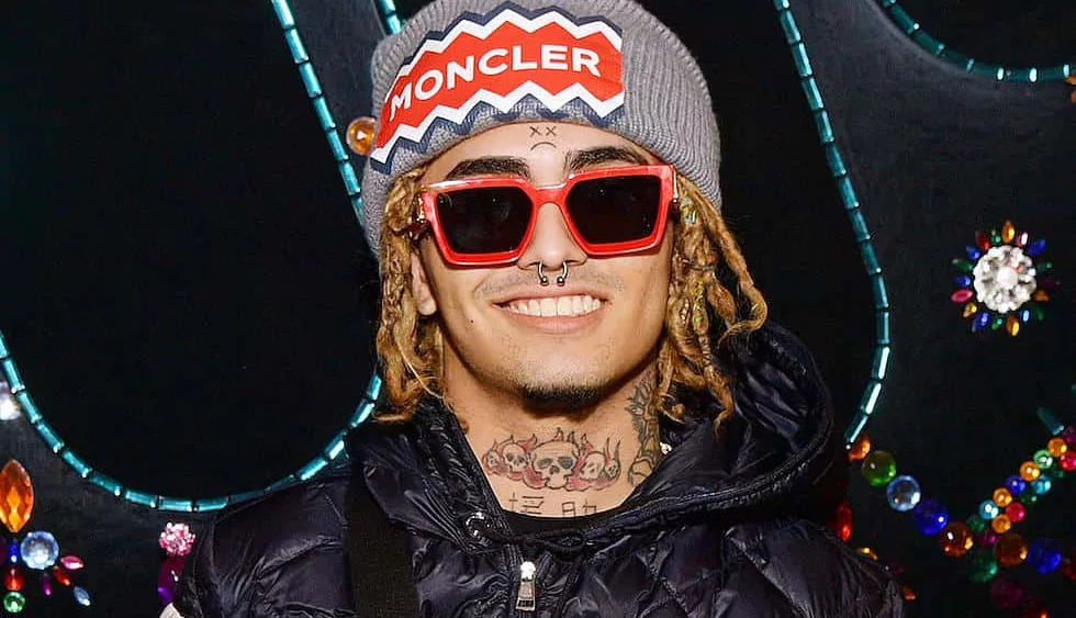 lil-pump-brags-on-ig-live