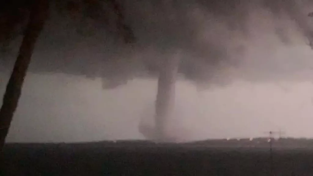 tornado