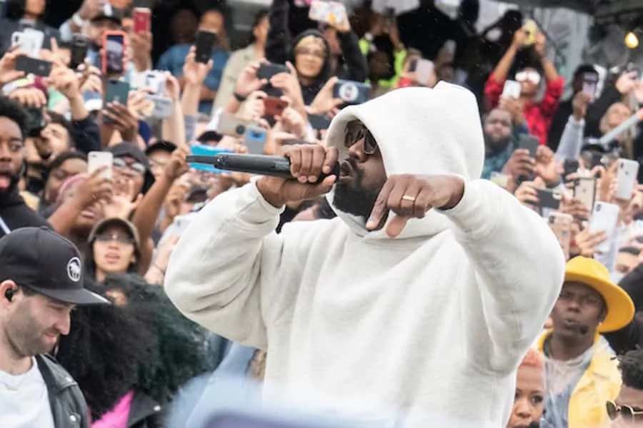 kanye-wests-chicago-sunday-service