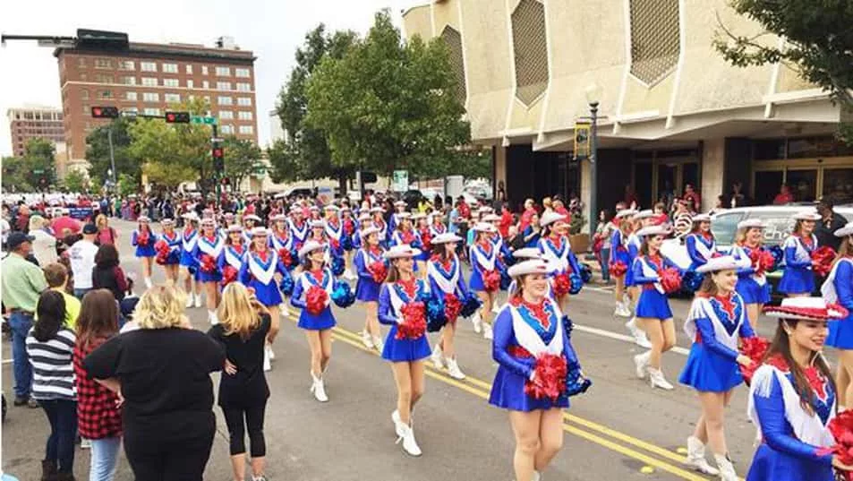 parade-2