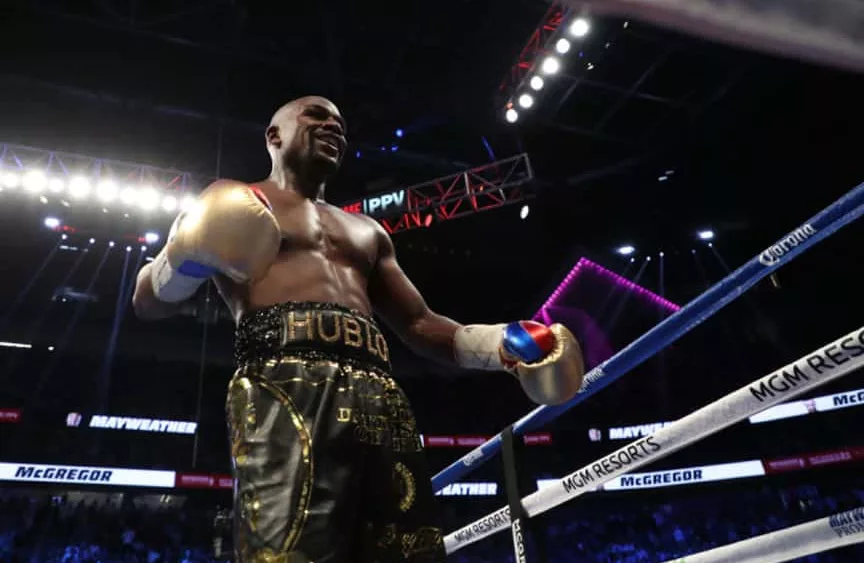 floyd-mayweather-mcgregor-aug-26-2017-getty-tktk