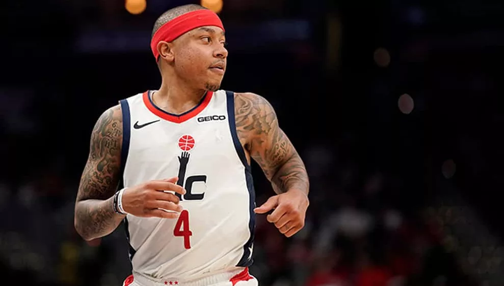 isaiah-thomas-fan