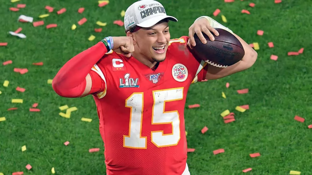 patrick-mahomes-chiefs-celebration