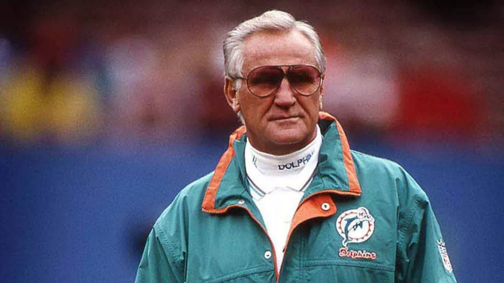 crystal-cruises-coach-don-shula