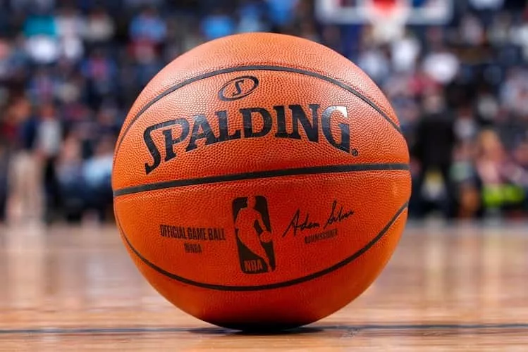 https___hypebeast-com_image_2020_05_nba-disney-discussing-restart-season-july-info-000