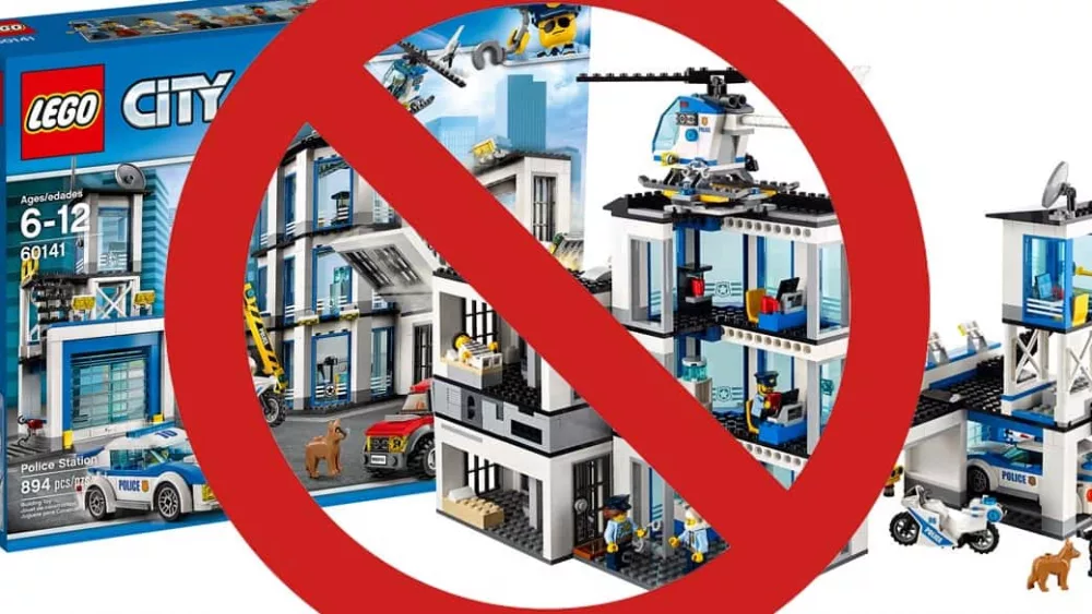 lego-set-polizia-sopseso-per-proteste-usa