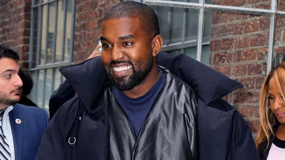 kanye-west-awaken-2020-00