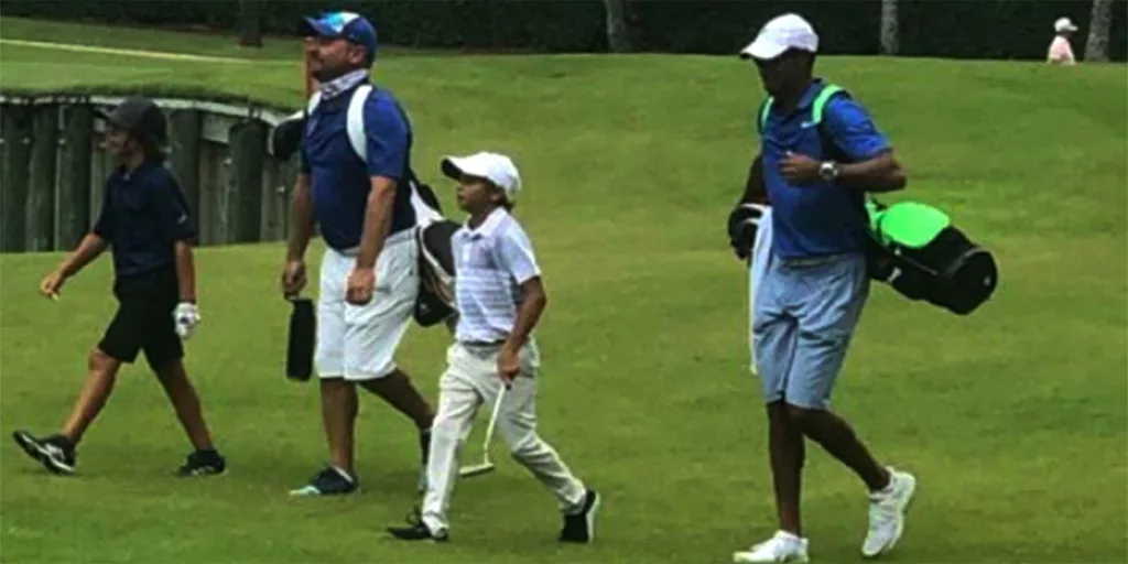 tiger-woods-caddie-son-mc-main-200818_4f7c4ceffa82f712b973971d6d4187a3