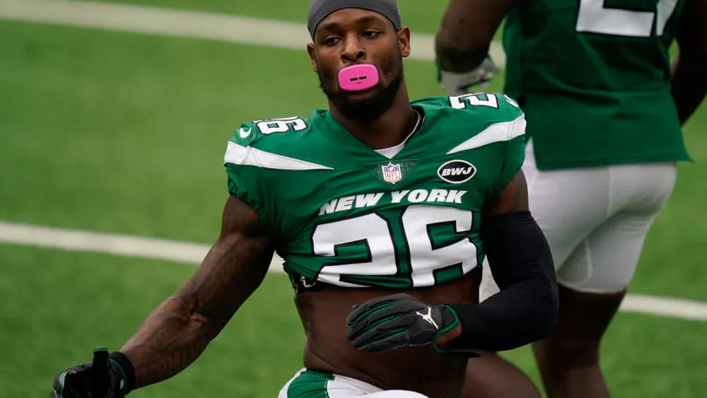 leveon-bell