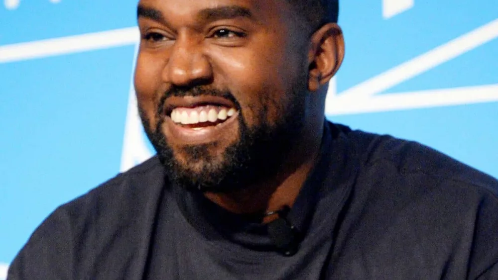 bc3a72ed5c47e8c0dd5bc52028c5df5005-kanye-west-rsquare-w1200