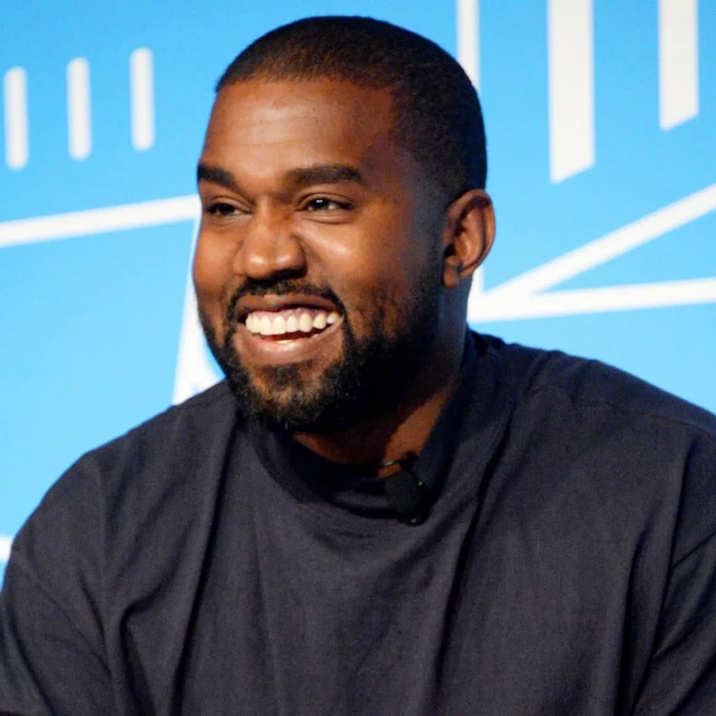 bc3a72ed5c47e8c0dd5bc52028c5df5005-kanye-west-rsquare-w1200