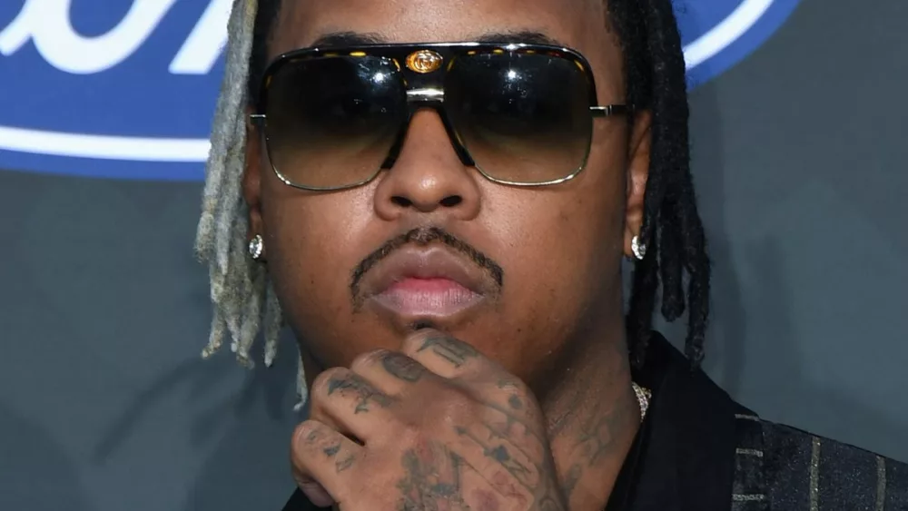 26db4dc21cb7ab25e2aea256a61e5c732a-jeremih-rsquare-w1200