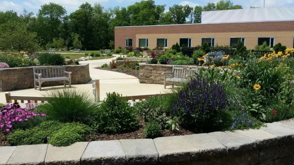 edgerton-hospital-healing-garden