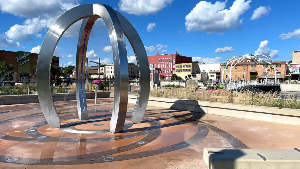 arise-town-square-bubbler