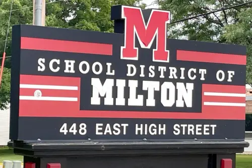 school-district-of-milton-sign-top