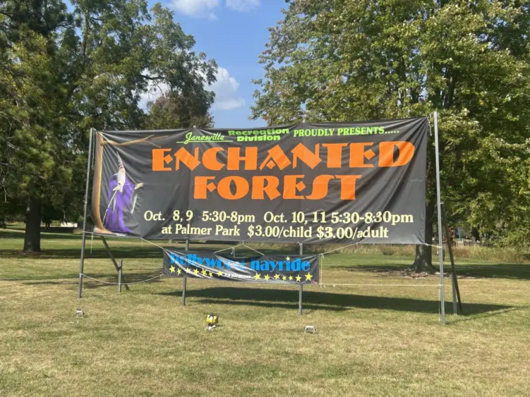 enchantedforesthollywoodhayride