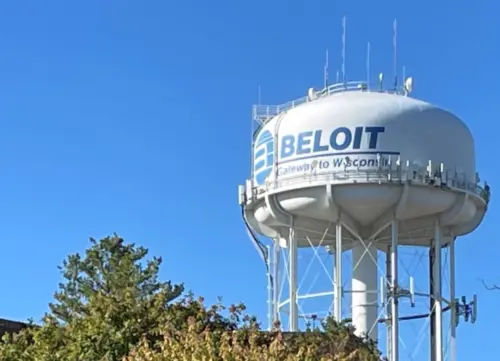 beloit-downtown-water-tower