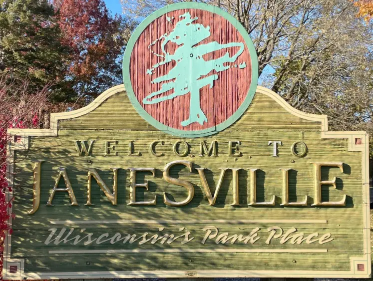 welcome-to-janesville-2