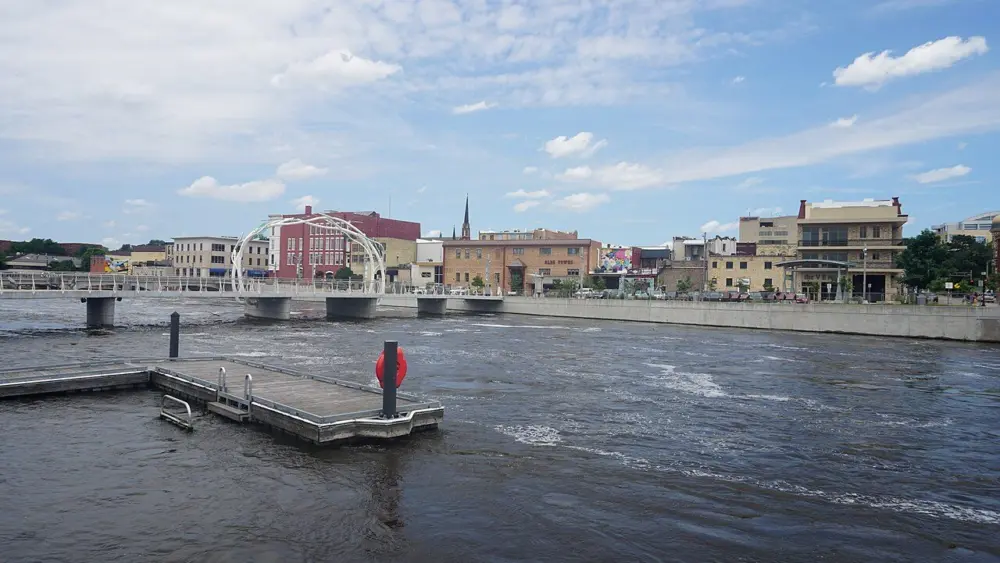 rock-river-downtown-janesville
