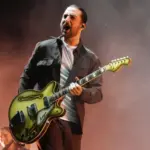 Noah Kahan shares the song “Porch Light” ahead of ‘The Great Divide’ album release