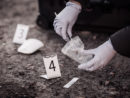 crime-scene-investigation-collecting-evidence