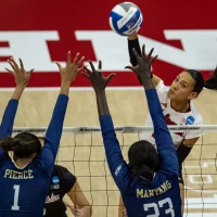 vb-ncaa-rd-3-vs-georgia-tech