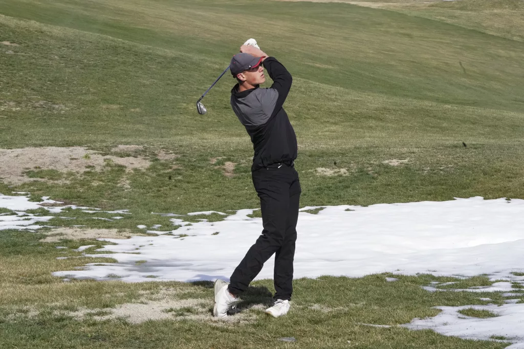 Jones Leads Knights at McCook Community College Tournament | Huskeradio