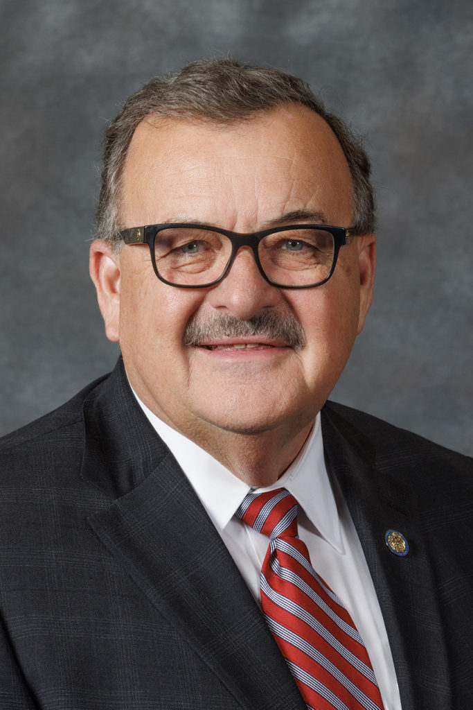 Interview Senator Mike Jacobson Huskeradio interview-senator-mike-jacobson-huskeradio