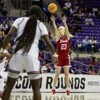wbb-ncaa-1st-rd-vs-louisville-3
