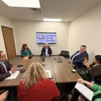 ricketts-meets-with-lexington-leaders