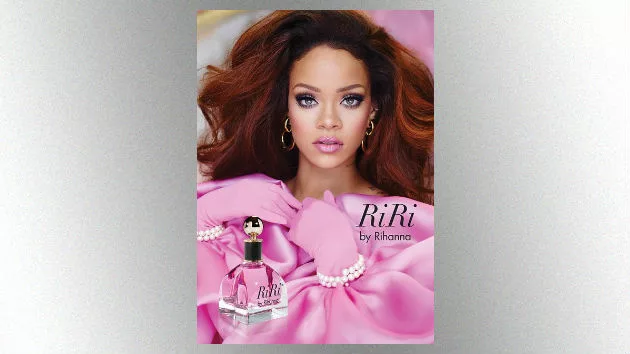 m_rihannaririad_081515