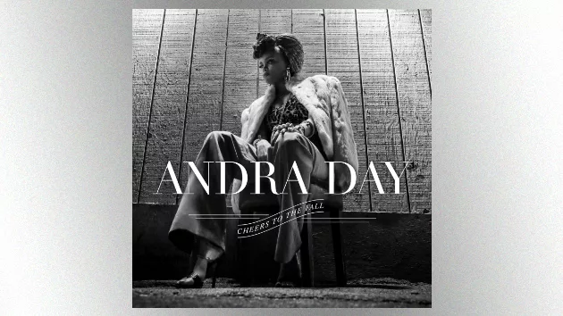 m_andradaycheerstothefallboxed_082715