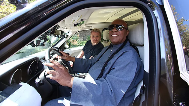 m_steviewonderjamescorden_091515