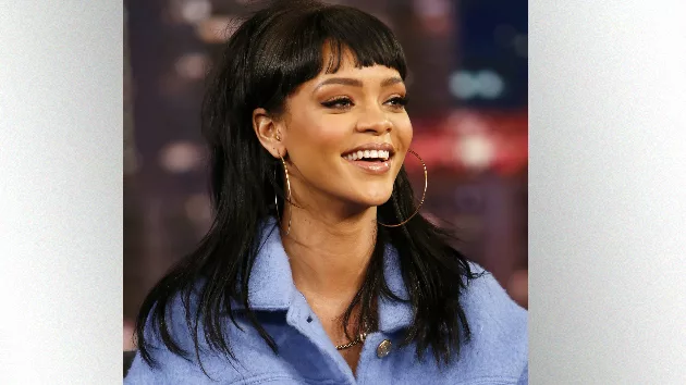 m_rihanna_122015-4