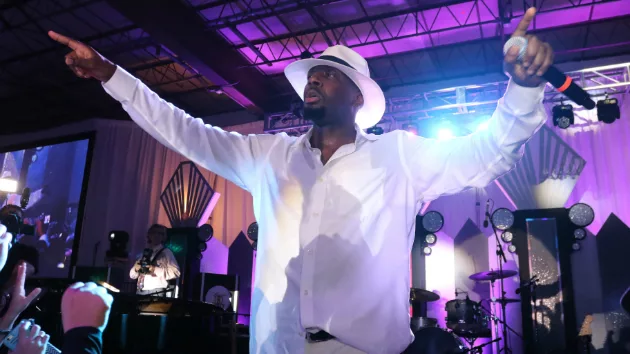 getty_wyclefjean_030716