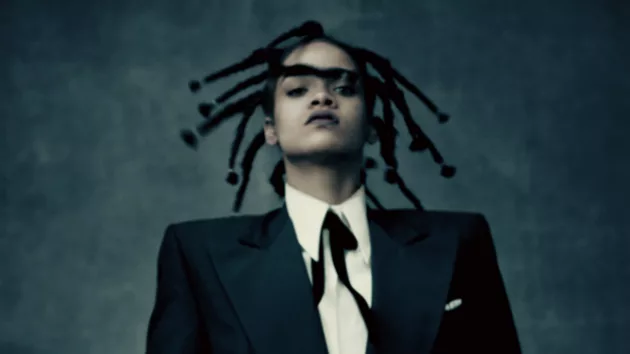 m_rihanna_03222016-2