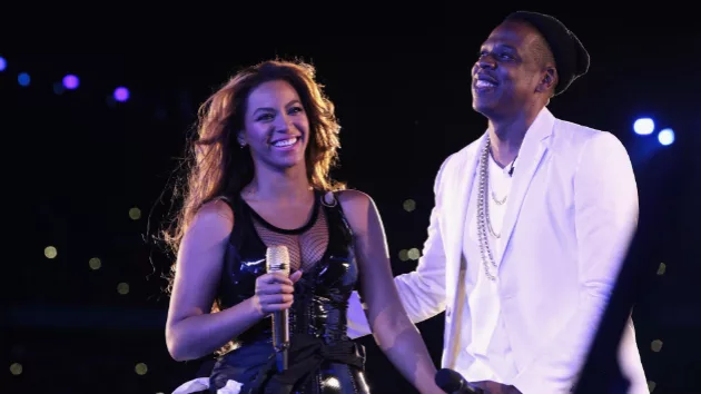 getty_beyonceandjayzlive_630_052316