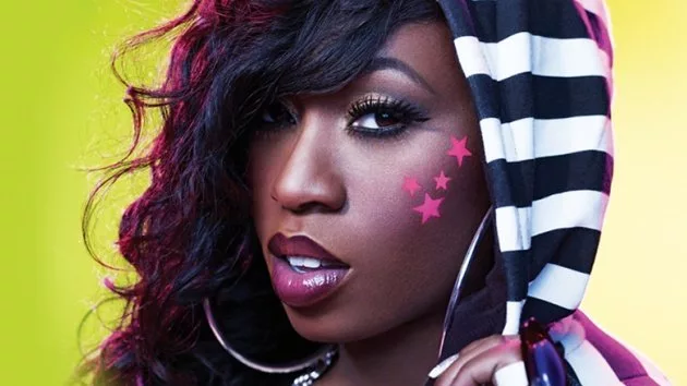 m_missyelliot_110211-2