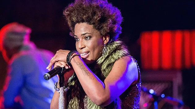 thumbnail_getty_macygray_080116