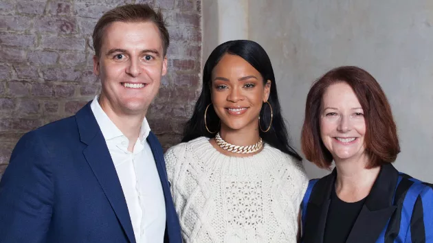 rihannaambassador_092316