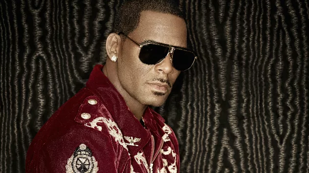 rkelly_pressphoto_092616-2