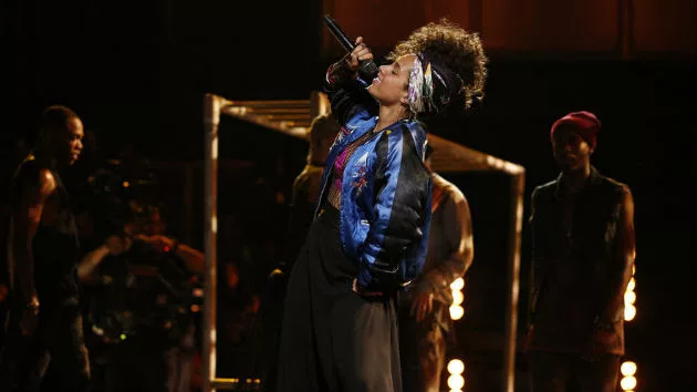 m_aliciakeysnbc_120716-2