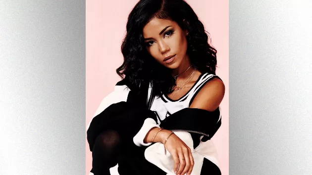 m_jheneaiko_010617