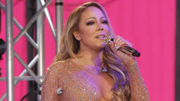 m_mariahcareynewyearseve1_013017