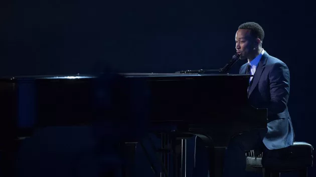 m_johnlegend_030817-6